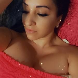 Meet your Posher, Ela